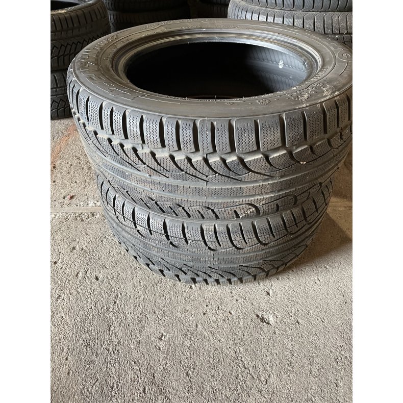 16 Kumho 225/55/16 95H Ref.l9 vinter 