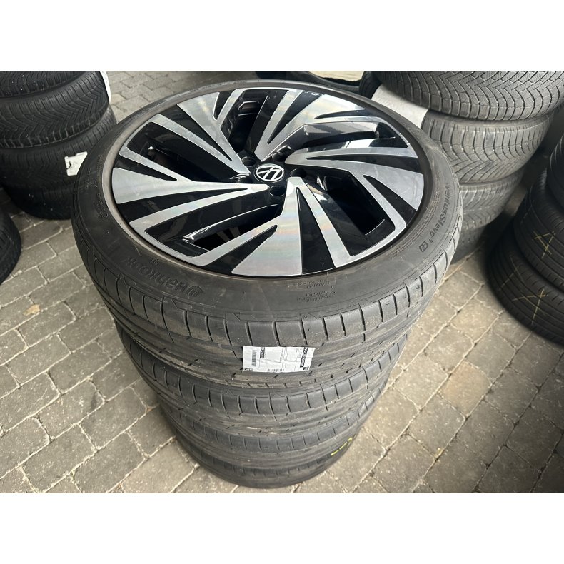 21� VW ID.4, ID.5 Ref.P17 sommerd�k 