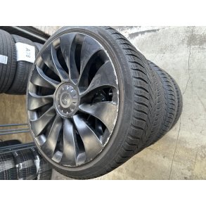21� Tesla Model Y Ref.A70 Vinterd�k 