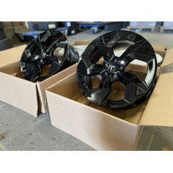 19 Tesla Model 3, TESLA MODEL Y Ref.H1 