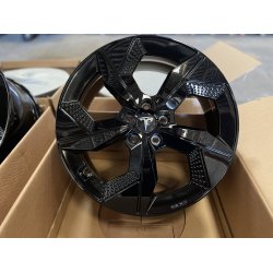 19 Tesla Model 3, TESLA MODEL Y Ref.H1 