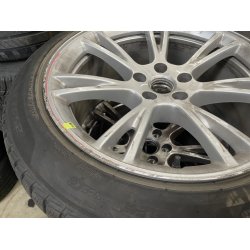 19� Tesla Model Y Ref.A63 vinterd�k 