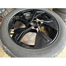 18� Hyundai Ioniq 6 Ref.179 vinterd�k 