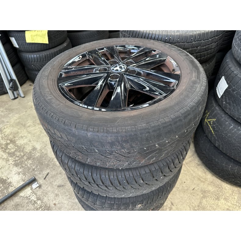 17� VW Multivan Ref.246 vinterd�k 