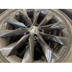 19� Skoda Enyaq Ref.97 vinterd�k 