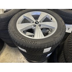 19� Audi Q4 Ref.A53 vinterd�k 