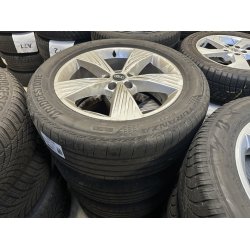 19� Audi Q4 Ref.194 sommerd�k 