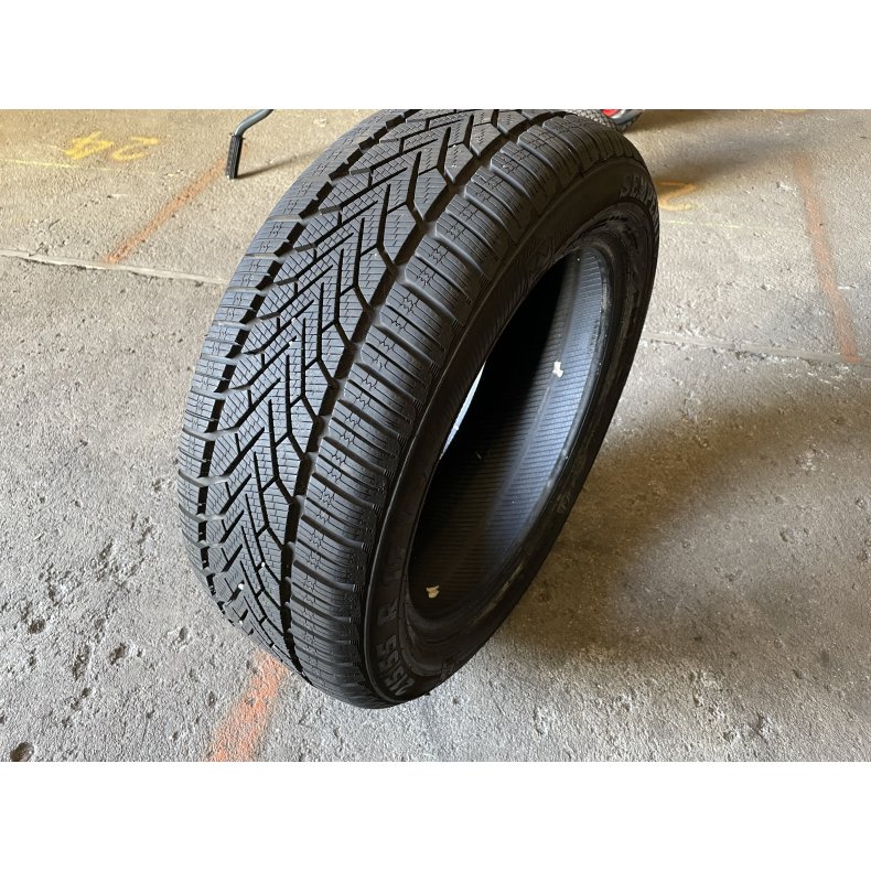 17 Semperit 215/55r17 Ref.W8 vinter