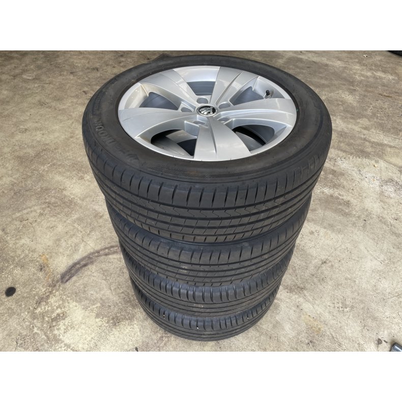 Aluflge 17 Skoda Superb Ref.226 sommerdk 