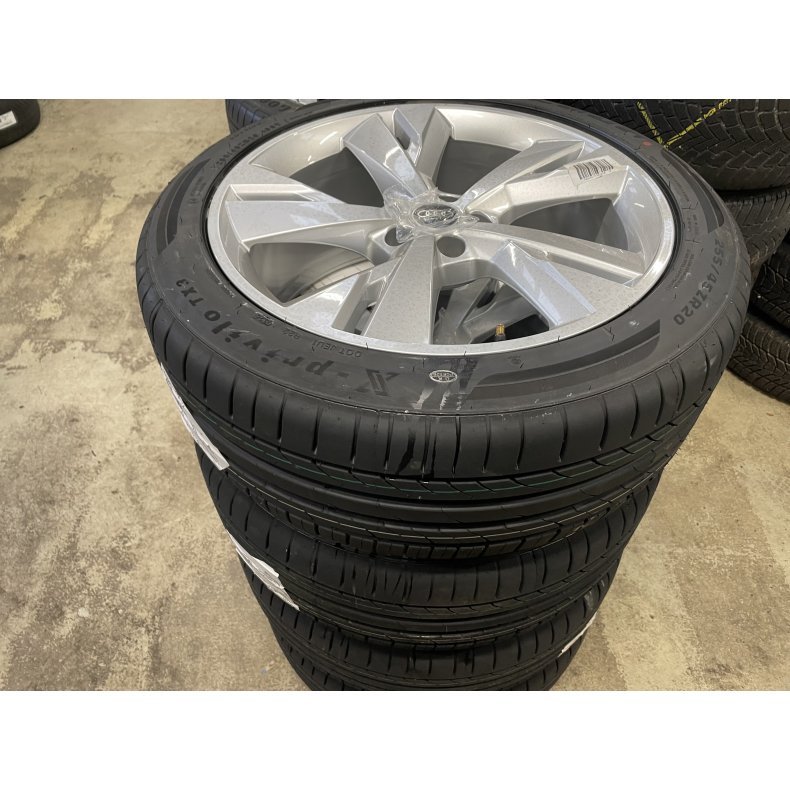 20� Audi Q4 Ref.284D sommerd�k 