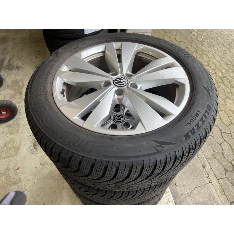 19� VW ID.4, ID.5 Ref.A82 vinterd�k 