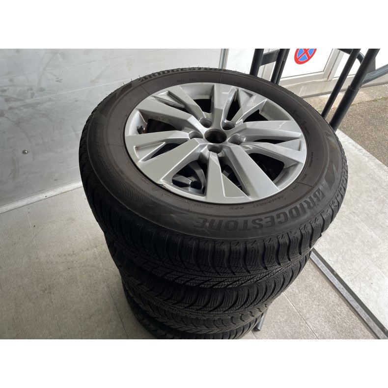 17 Peugeot 3008 Ref.868 aluflge vinterdk 