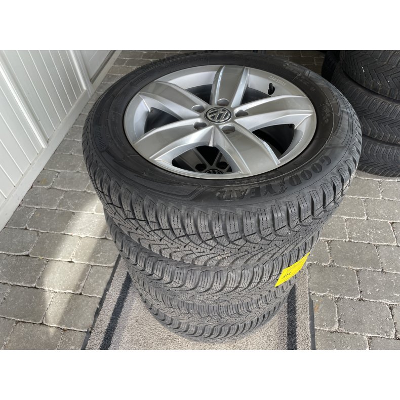 16 VW T-Roc Ref.733A aluflge vinterdk 