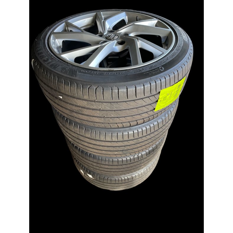 19 MG Marvel R Electric 235/45r19 Ref.K10 sommer