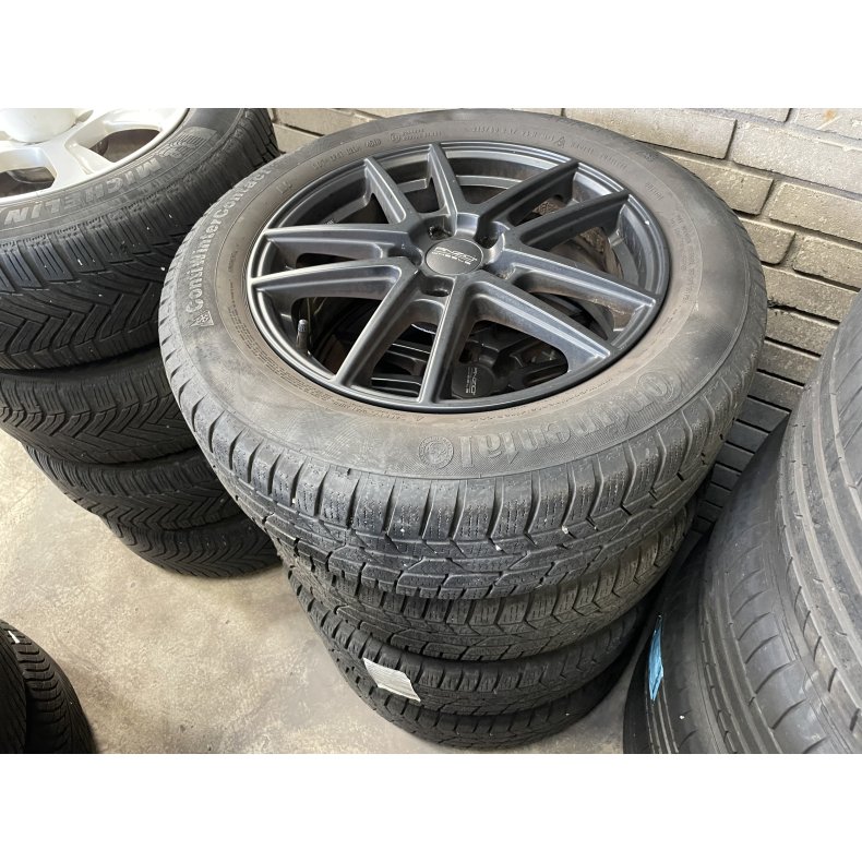17 Nissan Qashqai Ref.121 Vinterdk 