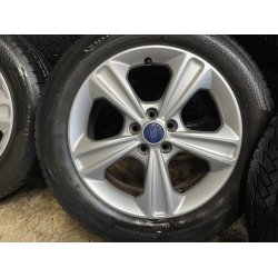 17 Ford Kuga Ref.198 vinterdk 