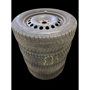 Stlflge 17 VW Tiguan 215/65r17 Ref.A5 Vinter 