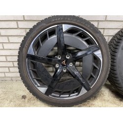 20 Cupra Born Ref.120 vinterdk 