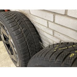 20 Cupra Born Ref.120 vinterdk 