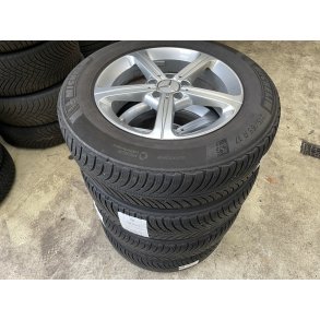 17 Mercedes GLB Ref.120 vinterdk 