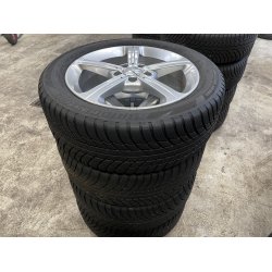 17 Mercedes CLA Ref.166 vinterdk 