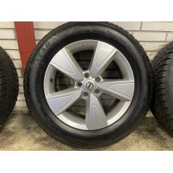 Aluflge 17 Volvo XC40 235/60r17 Ref.283 vinter