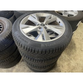 20 Audi Q4 Ref.190 helrsdk 