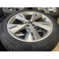 20 Audi Q4 Ref.190 helrsdk 