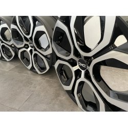 18 fabriksnye aluflge Dacia Duster, Dacia Bigster Ref.H5 
