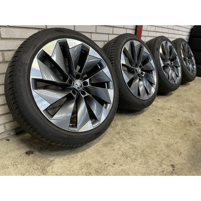 21 Skoda Enyaq 60 Ref.773 sommerdk 