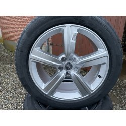 20 fabriksnye Audi E-Tron 55 Quattro Ref.M444 vinterdk 