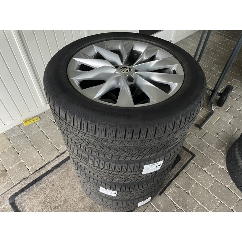 19 Skoda Enyaq Ref.881 vinterdk 