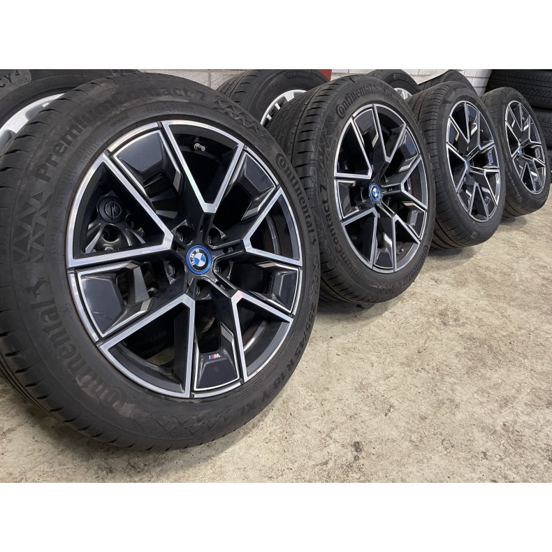 18 BMW I4 Ref.829 sommerdk 