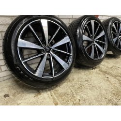 19 Polestar 2 Ref.717 sommerdk 