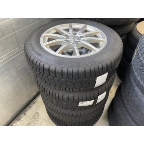 16 Mercedes A180 Ref.825 vinterdk 