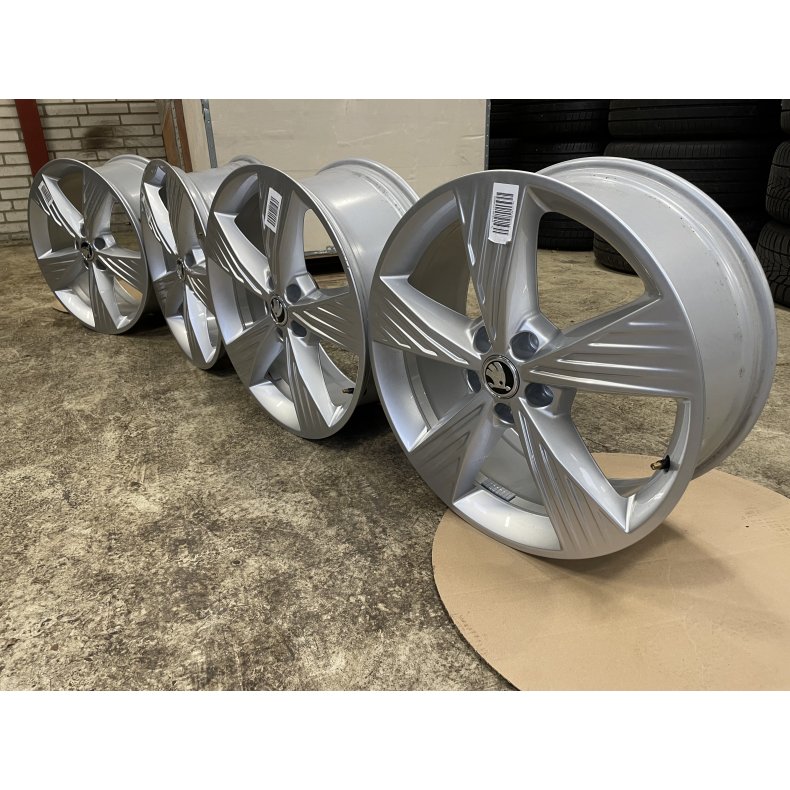 19  aluflge Skoda E Haq, Skoda Elroq Ref.M111