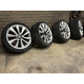 19 Tesla Model 3 Ref.K3A helrsdk 