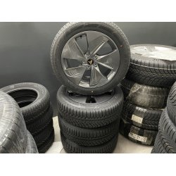 18 Cupra Born Ref.M101 vinterdk 