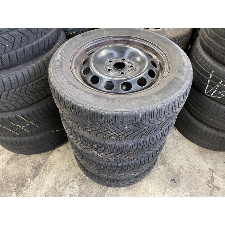 16 VW Touran REF.A22 vinterdk 