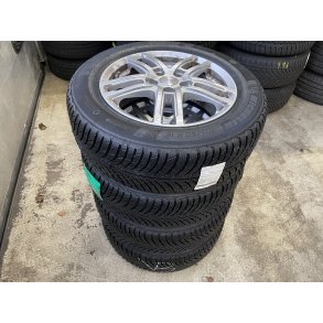 16� Ford Focus Ref.A23 vinterd�k 