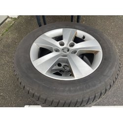 16� Skoda Superb Ref.734A vinterd�k 