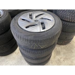 19� Audi Q4 Ref.244A hel�rsd�k 