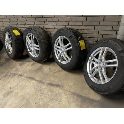 17� Mercedes GLB Ref.258 vinterd�k 