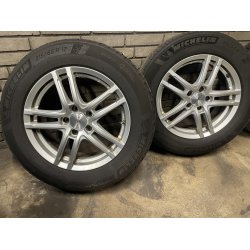 17� Mercedes GLB Ref.258 vinterd�k 