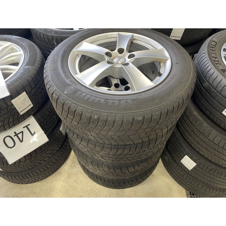 17� Honda CR-V Ref.148 vinterd�k 