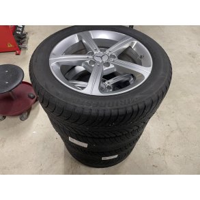 17� Mercedes CLA Ref.155 vinterd�k 