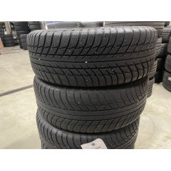 17� Mercedes CLA Ref.155 vinterd�k 