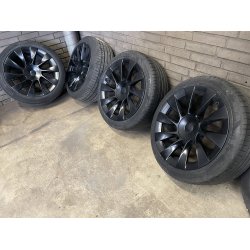 20� Tesla Model Y Ref.190 sommerd�k 