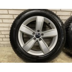 Aluflge 17 VW Tiguan 215/65r17 Ref.213 vinter 