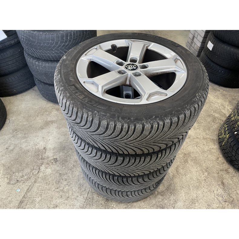 17� Aui Q2 Ref.144A vinterd�k